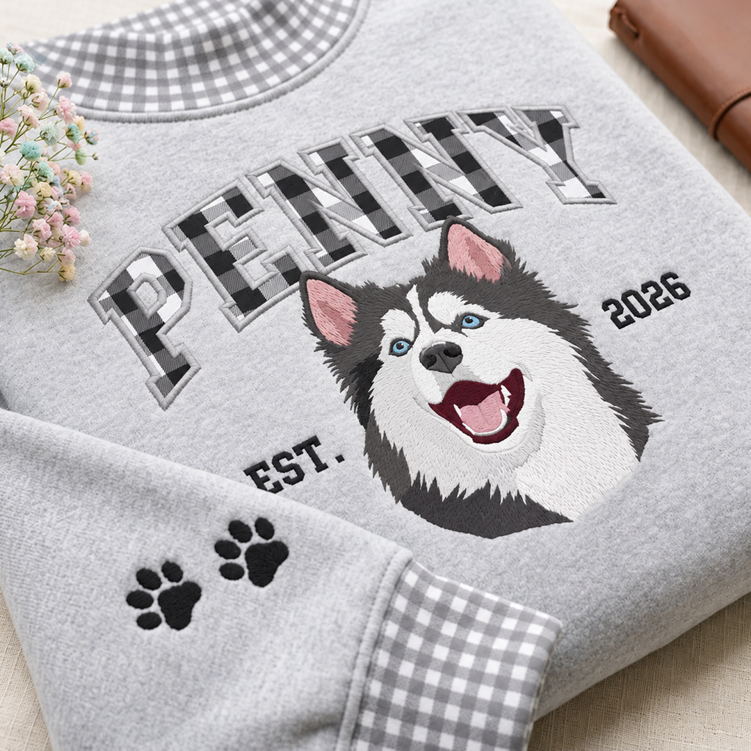 Custom Gingham Letter Mom Pet Portrait Mock Neck Sweatshirt